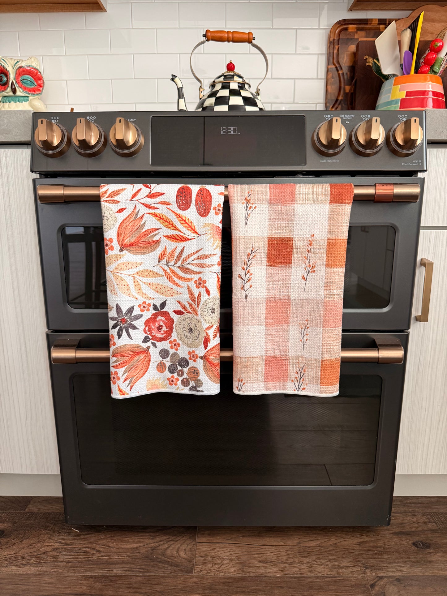 Goldie: Double-Sided Hand Towel