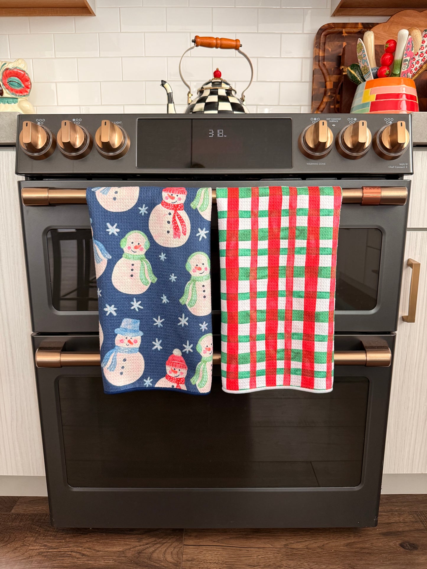 Clara: Double-Sided Hand Towel