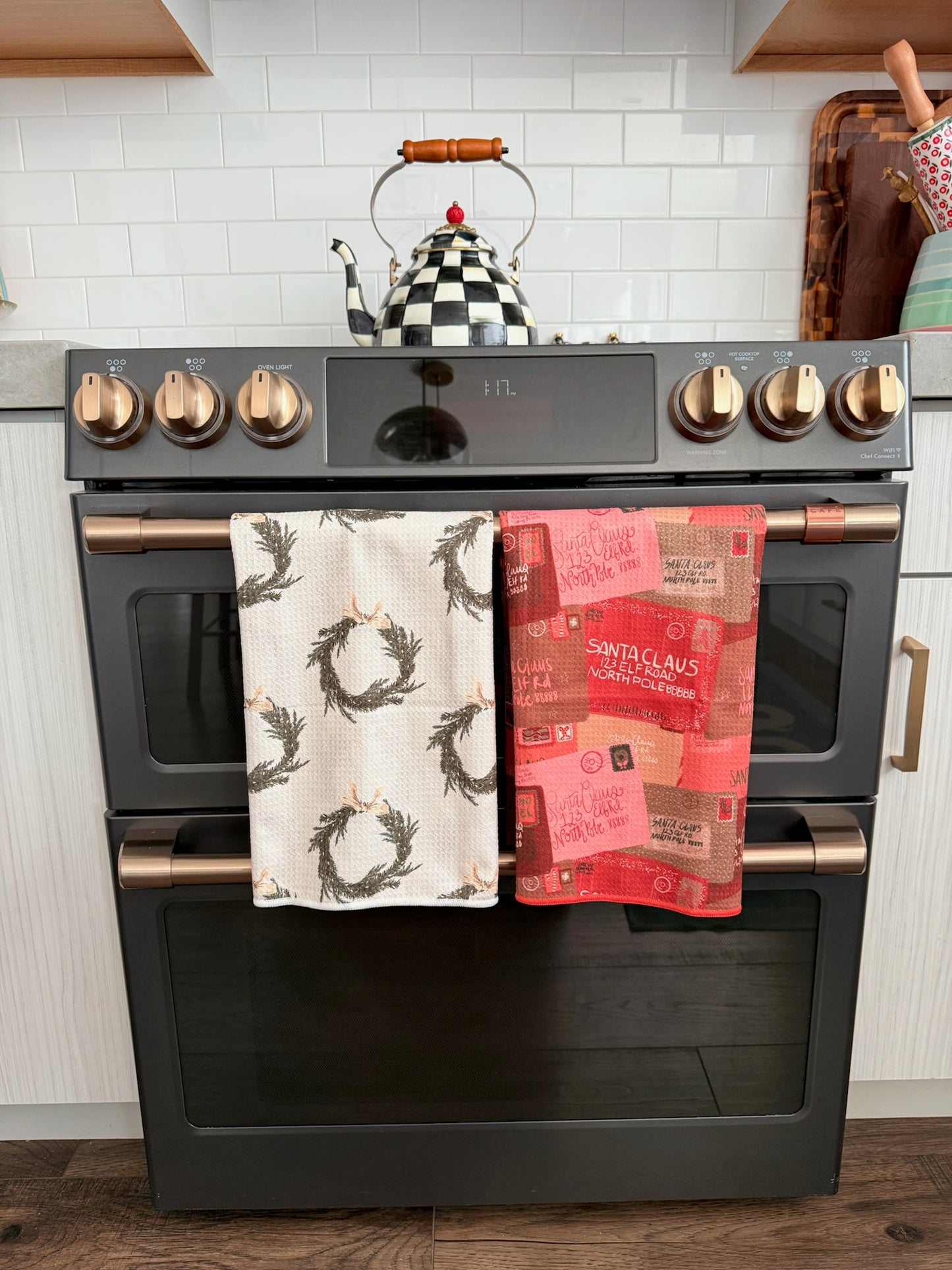 Homestead: Double-Sided Hand Towel