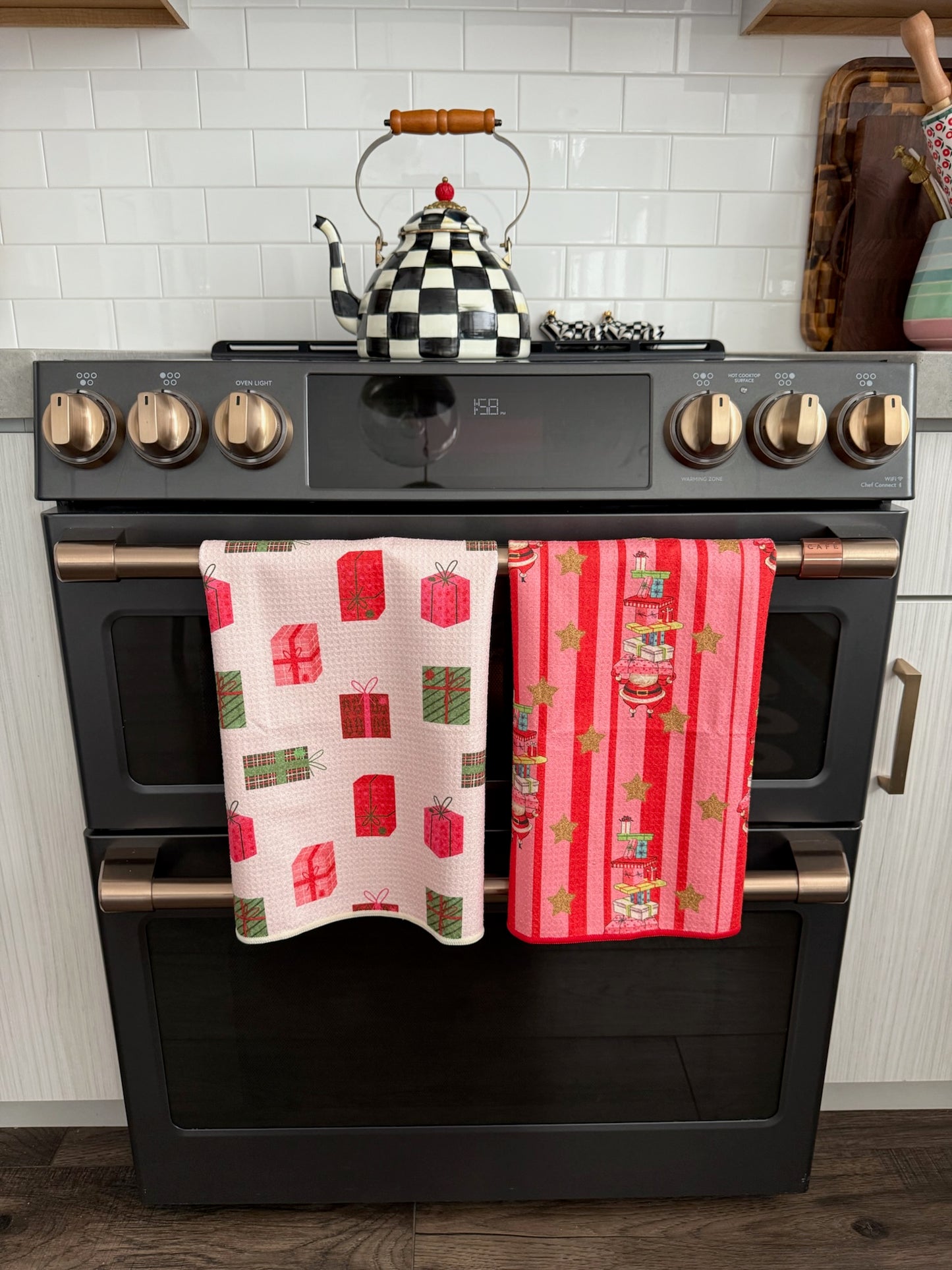 Patterned Presents: Double-Sided Hand Towel