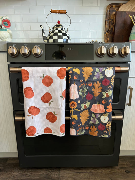 Johnny: Double-Sided Hand Towel