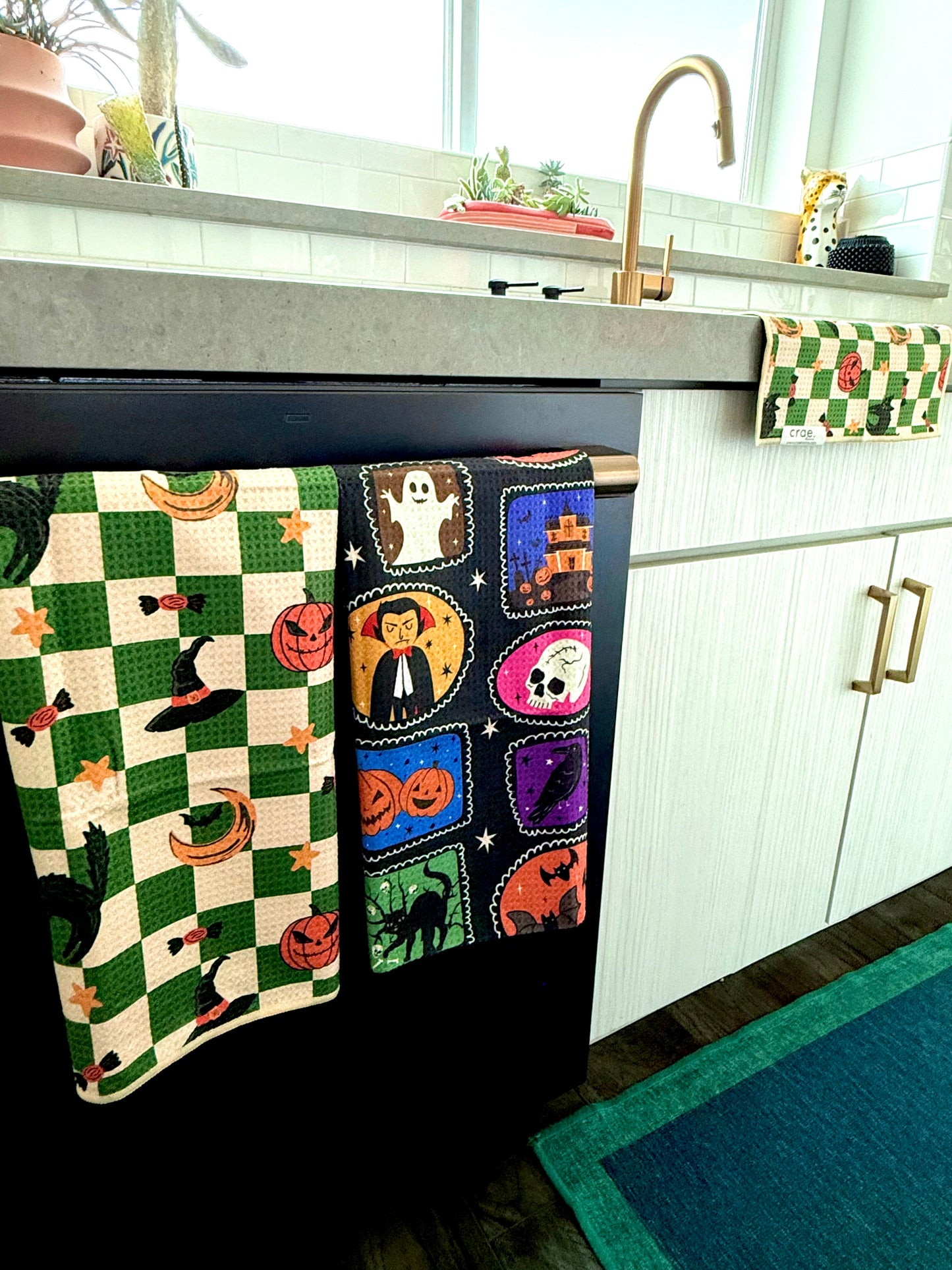 December craezie. subscription: Double-Sided