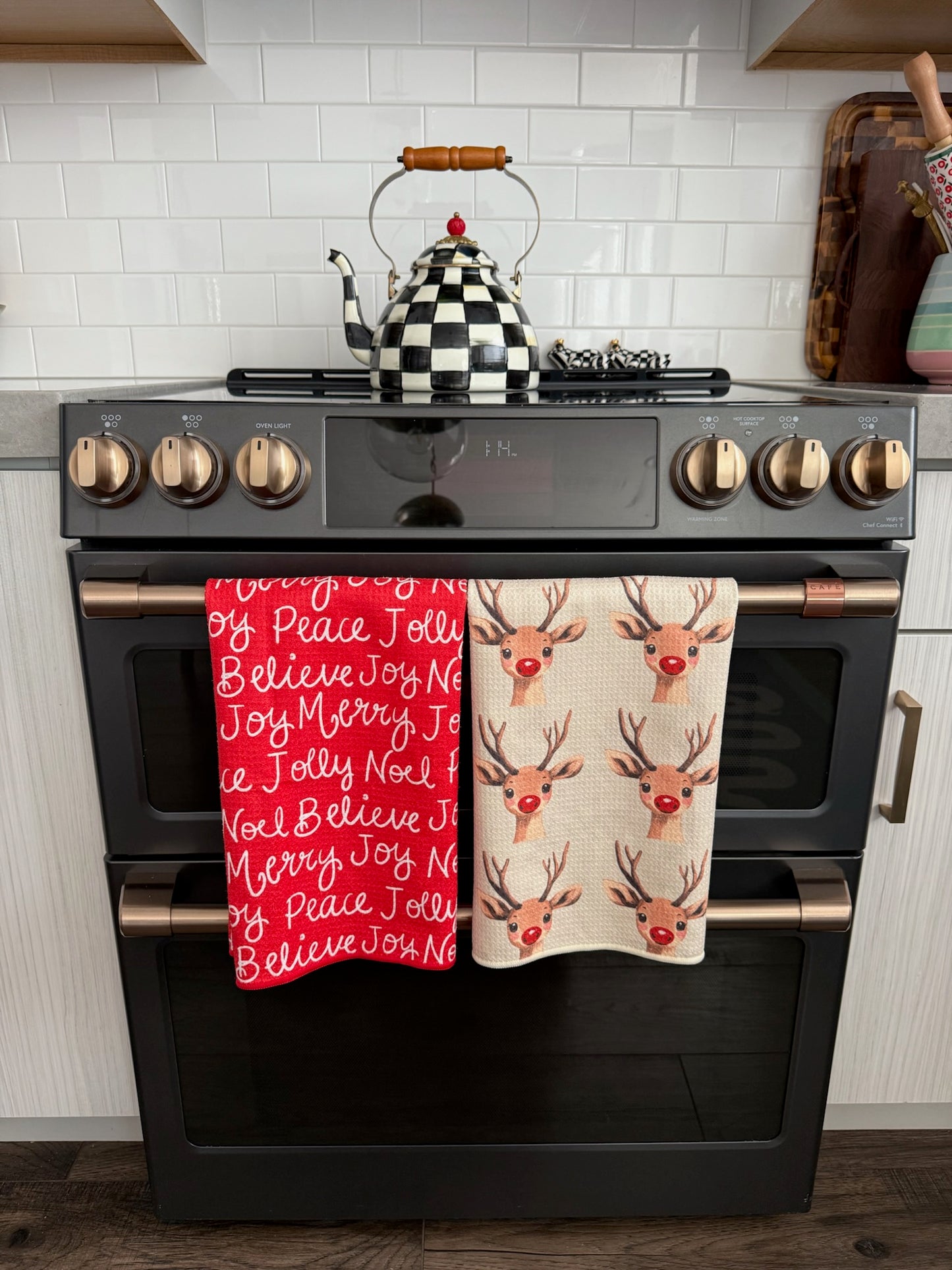 Seasons Greetings: Double-Sided Hand Towel