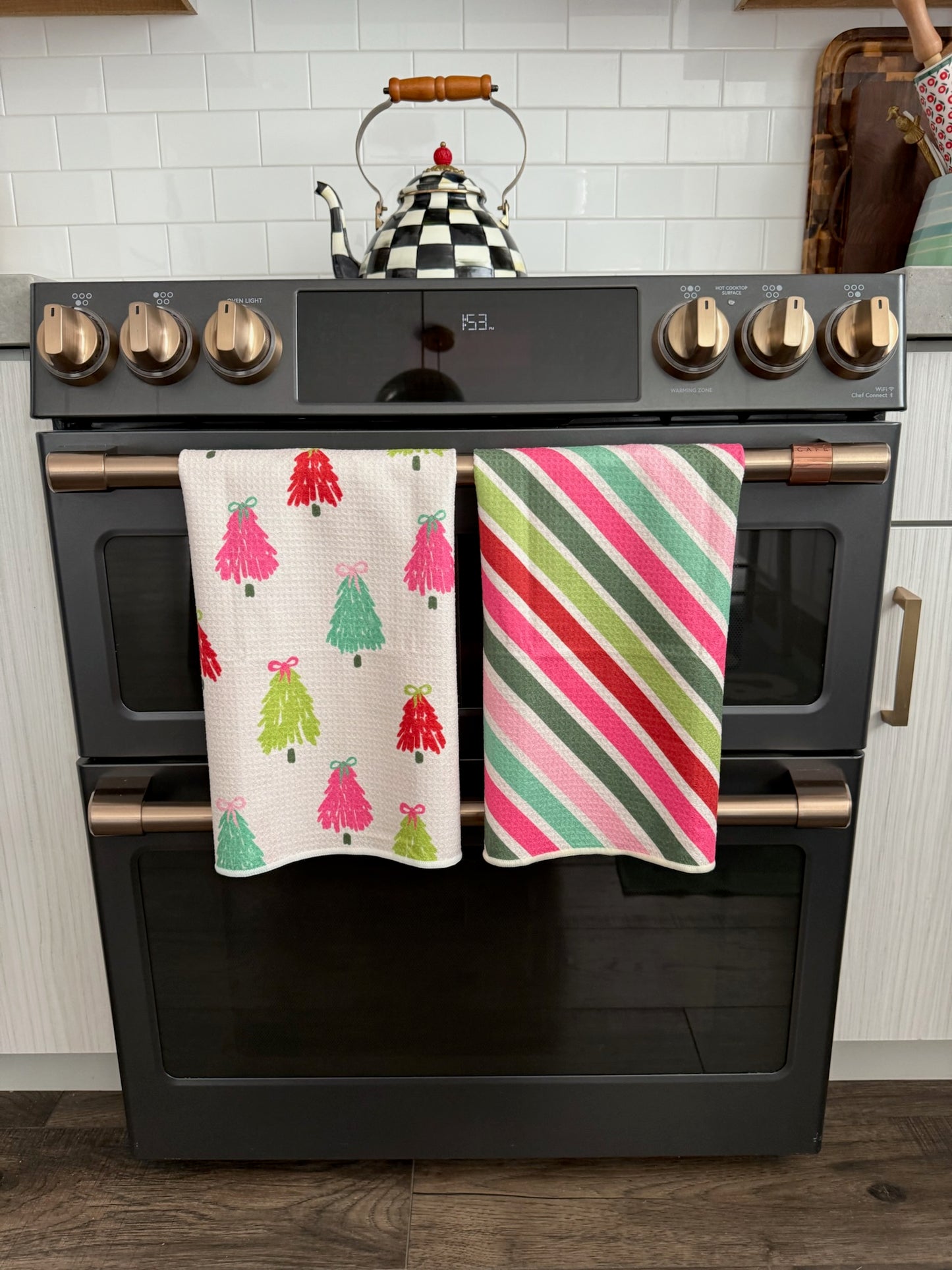 Pixie: Double-Sided Hand Towel