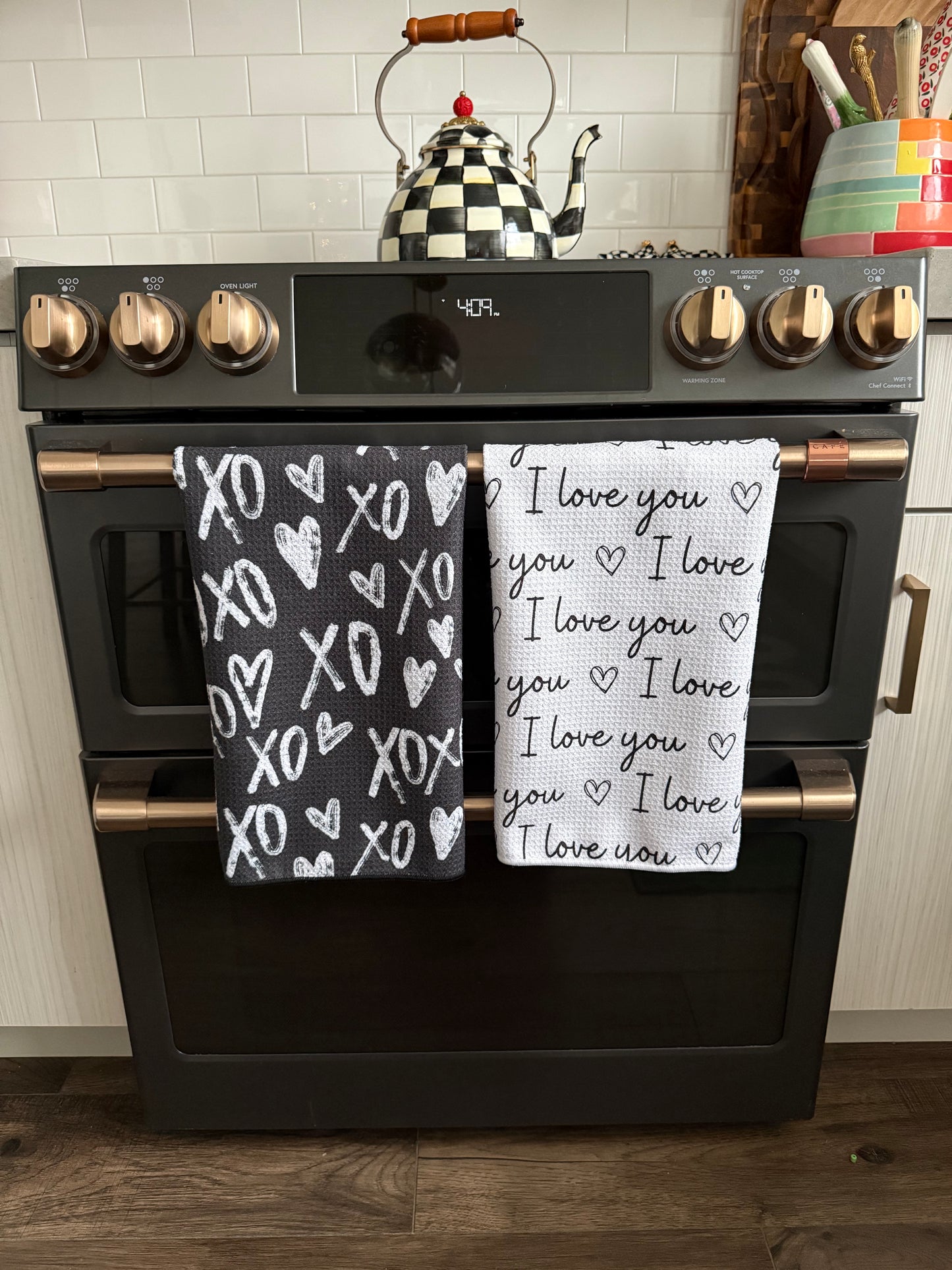 i love you: Double-Sided Hand Towel