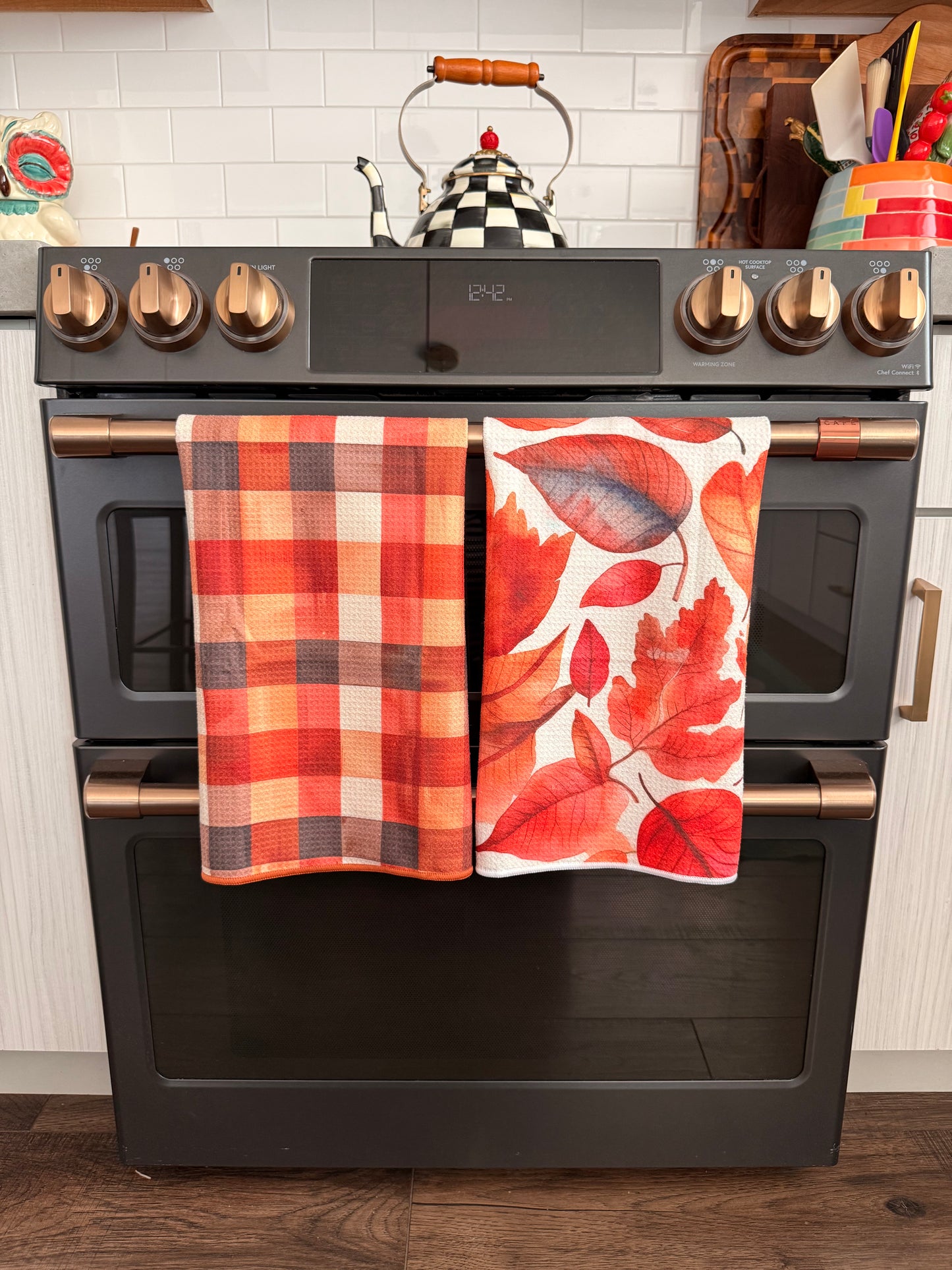 Jump In It: Double-Sided Hand Towel