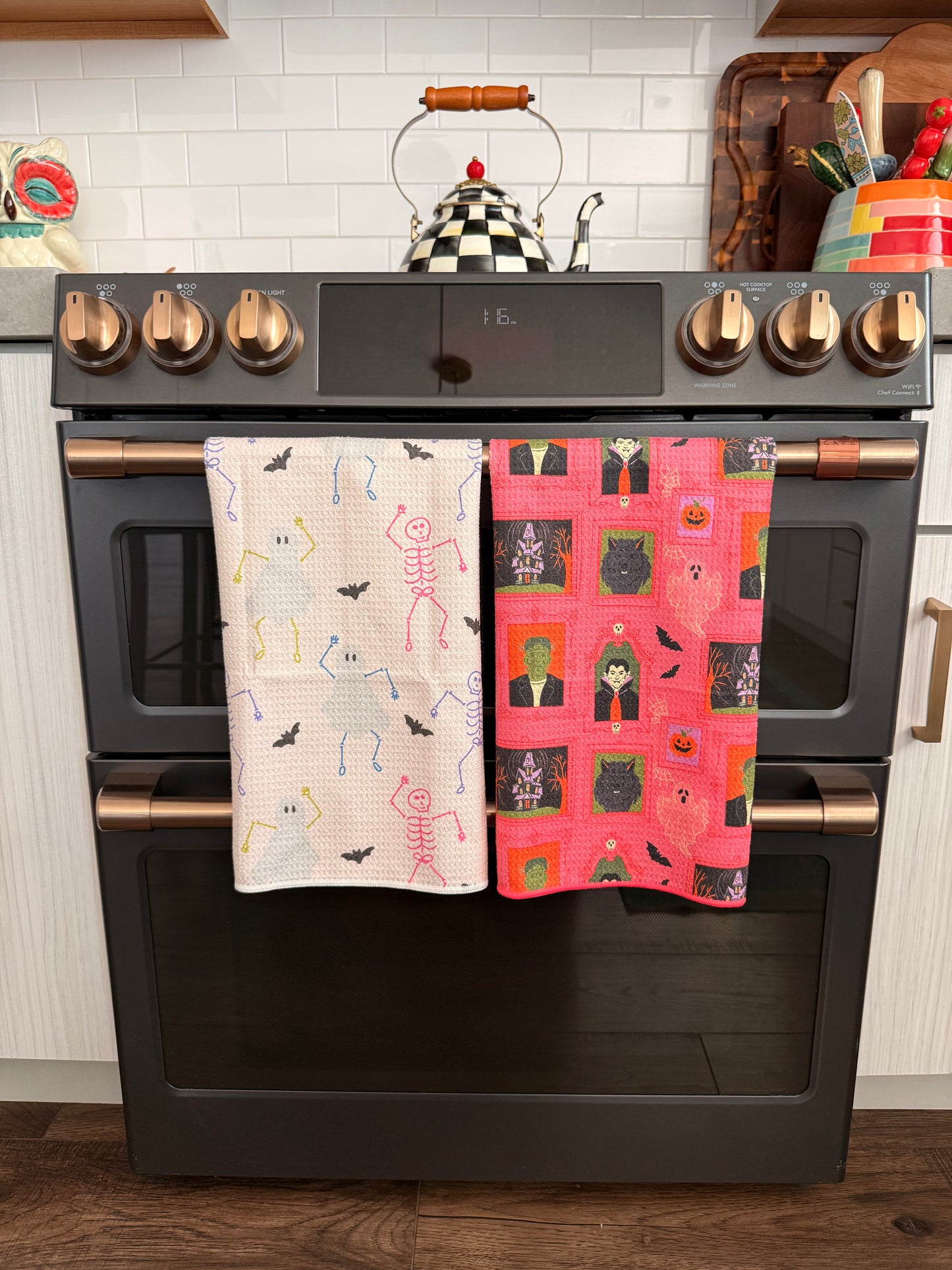 Boogie: Double-Sided Hand Towel