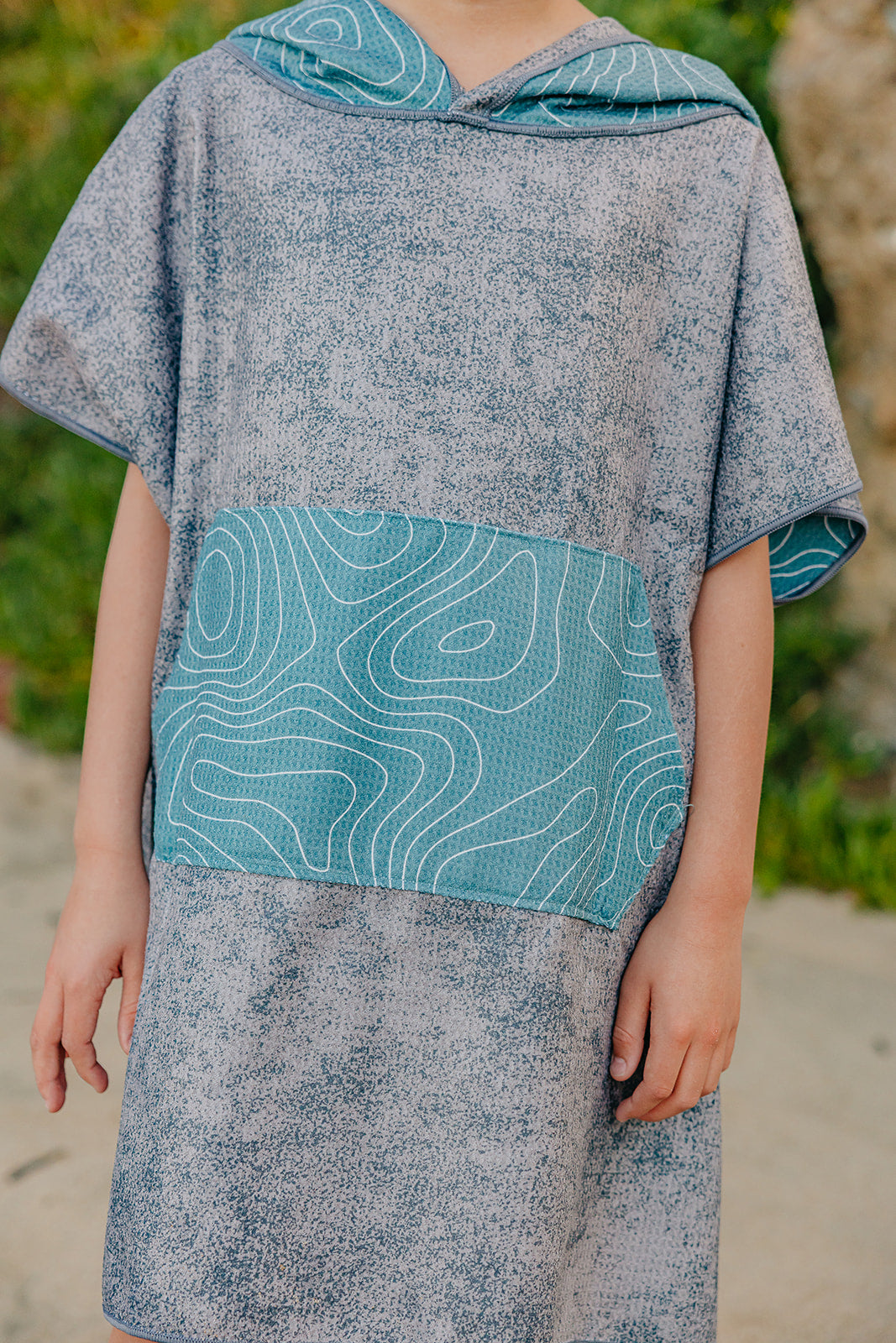 Shae: Reversible Poncho