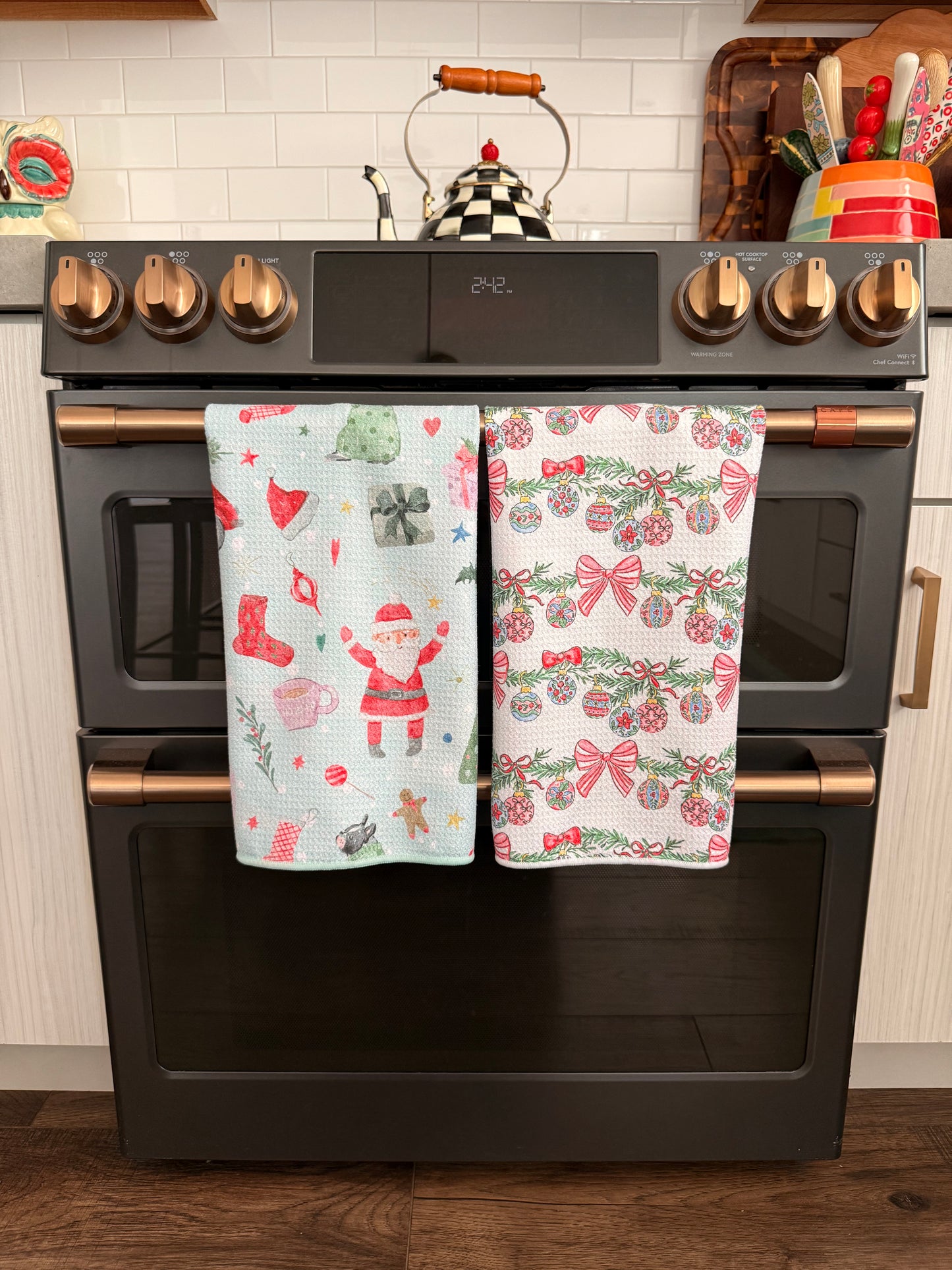 Tinsel & Trim: Double-Sided Hand Towel
