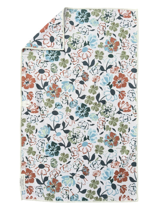 Eileen: Double-Sided Hand Towel