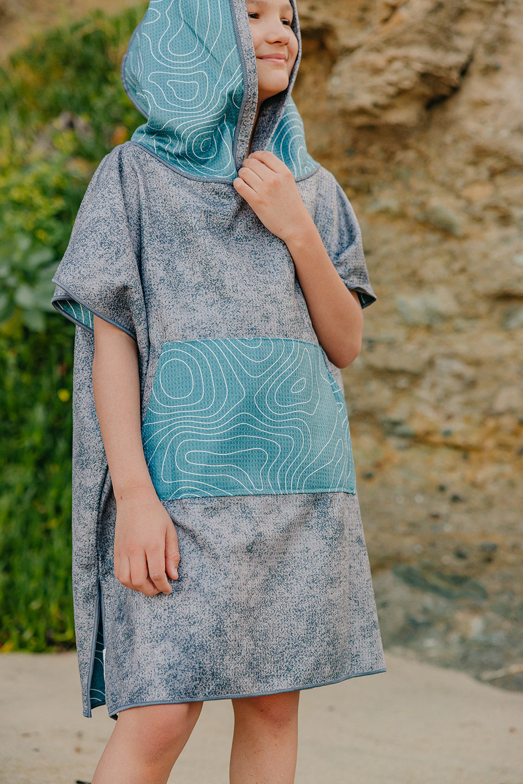 Shae: Reversible Poncho