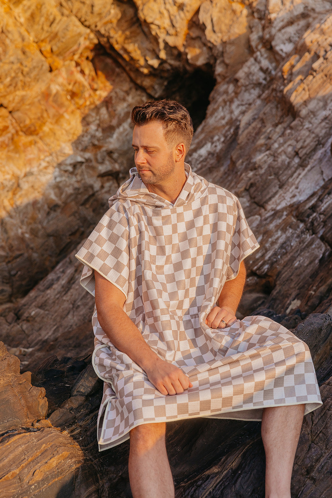 Sandy Cheeks: Reversible Poncho