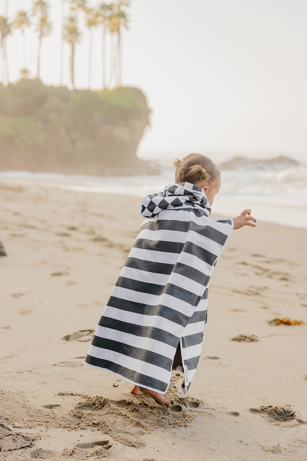 Checkmate: Reversible Poncho