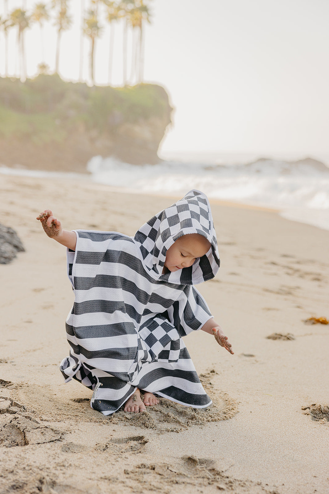 Checkmate: Reversible Poncho