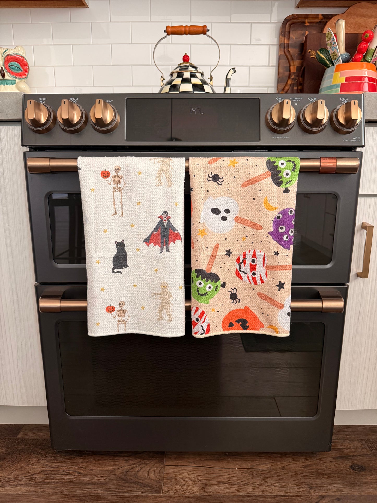 Icon Classic: Double-Sided Hand Towel