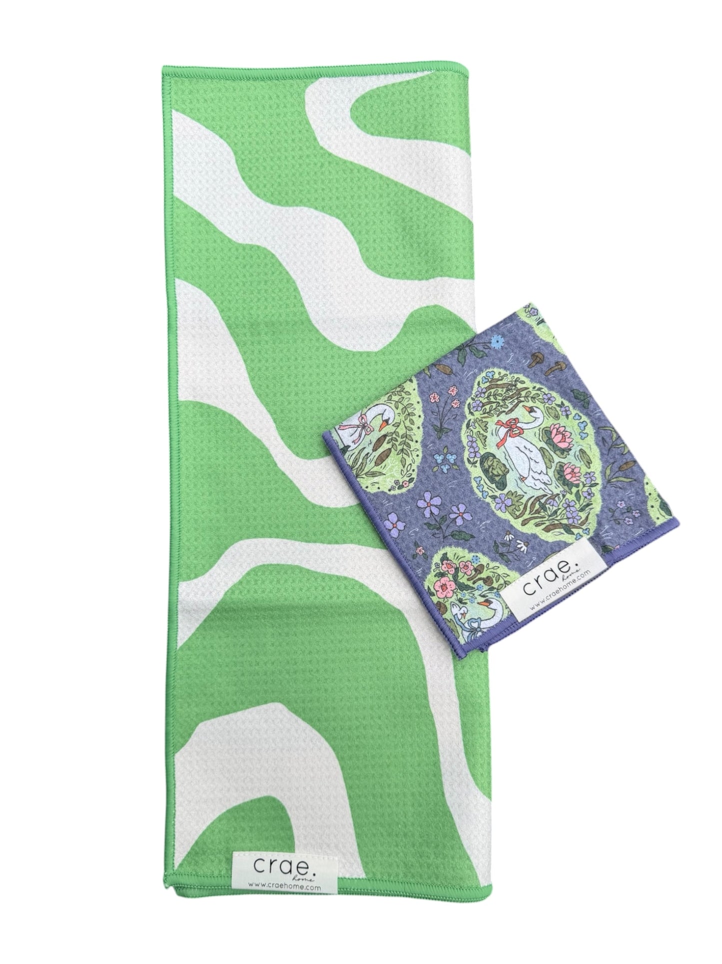 Squirmy/Enchanted Ponds: Reversible-Hand Towel Washcloth Set