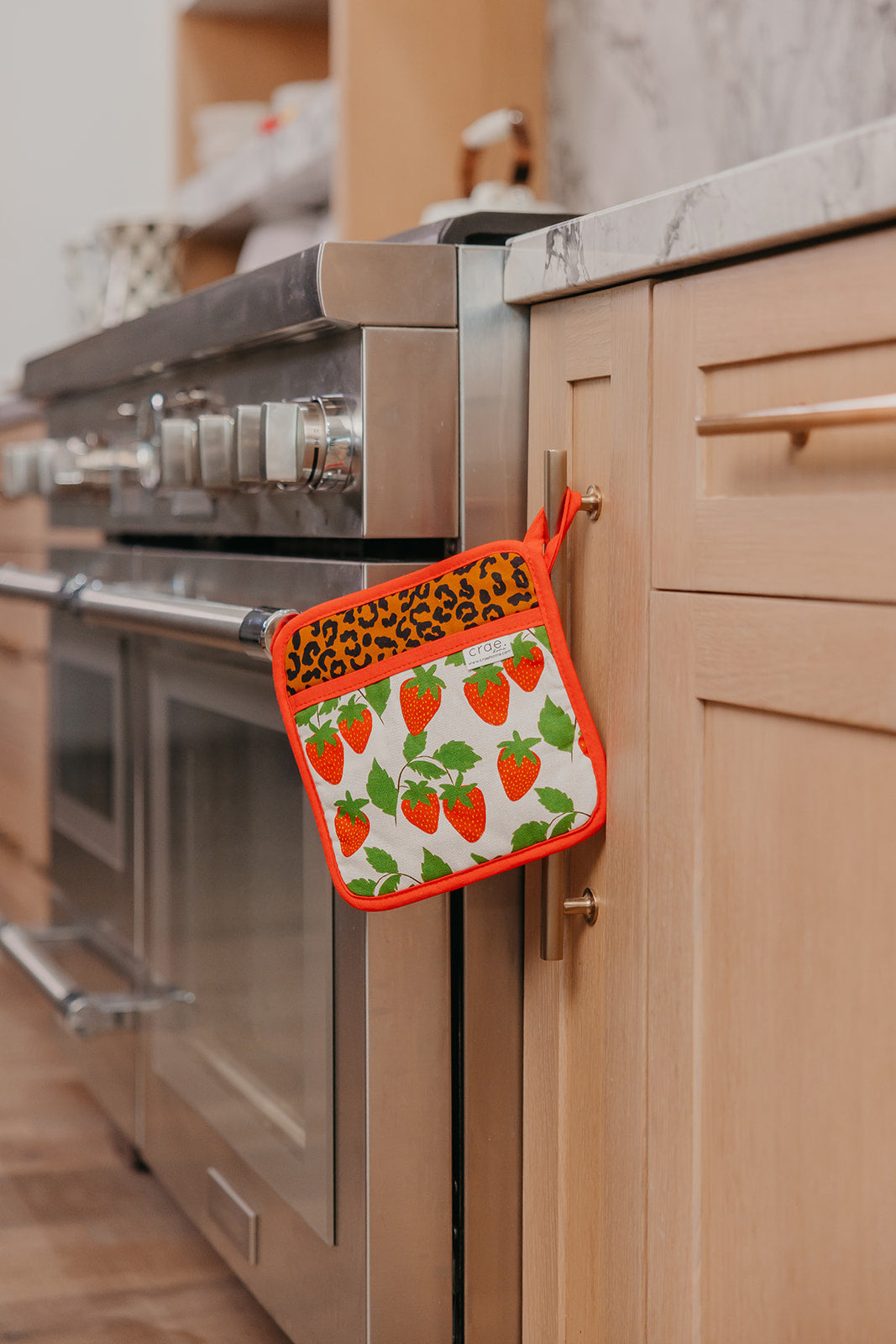 Berries and Cherries: 2 Mini Mitt + 1 Pot Pad Bundle Pack