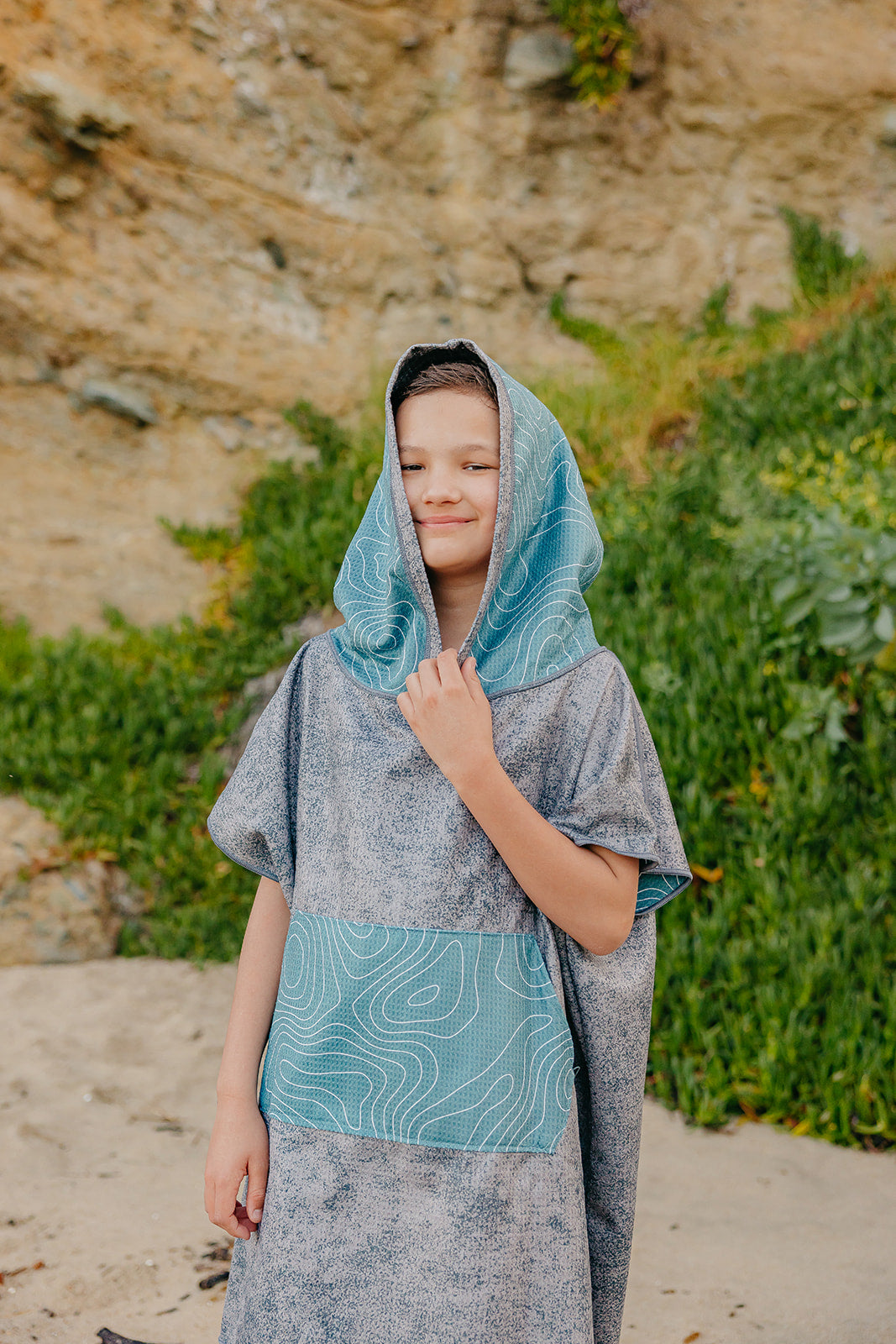 Shae: Reversible Poncho