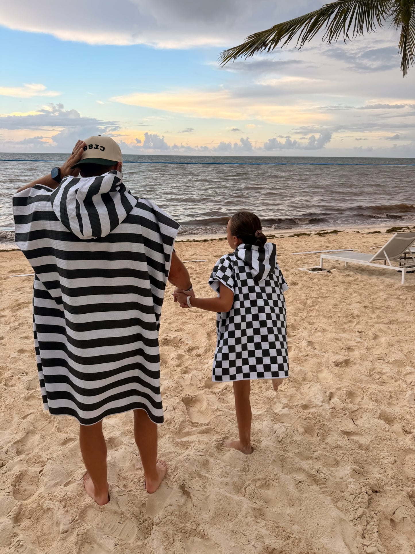 Checkmate: Reversible Poncho