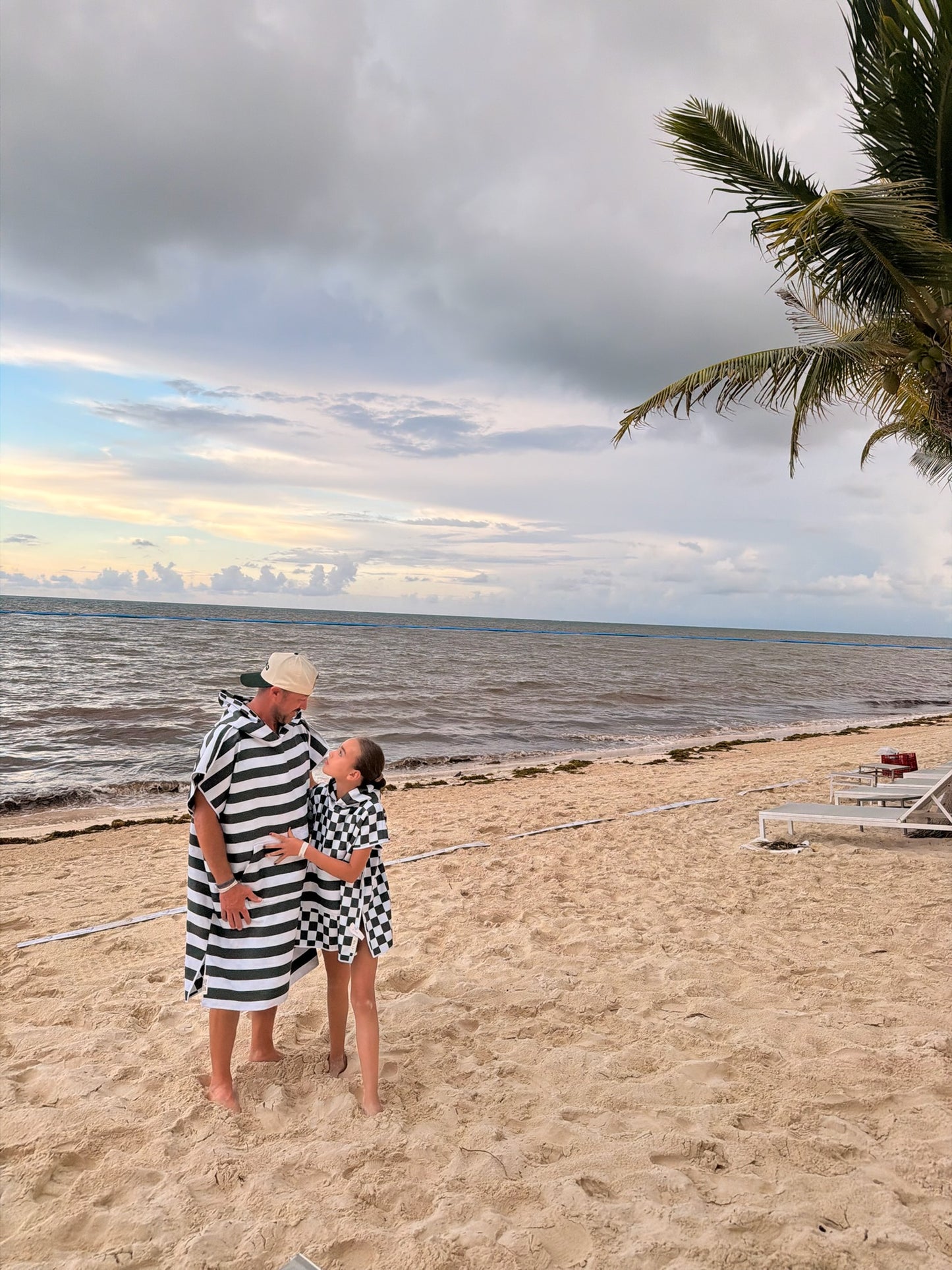 Checkmate: Reversible Poncho