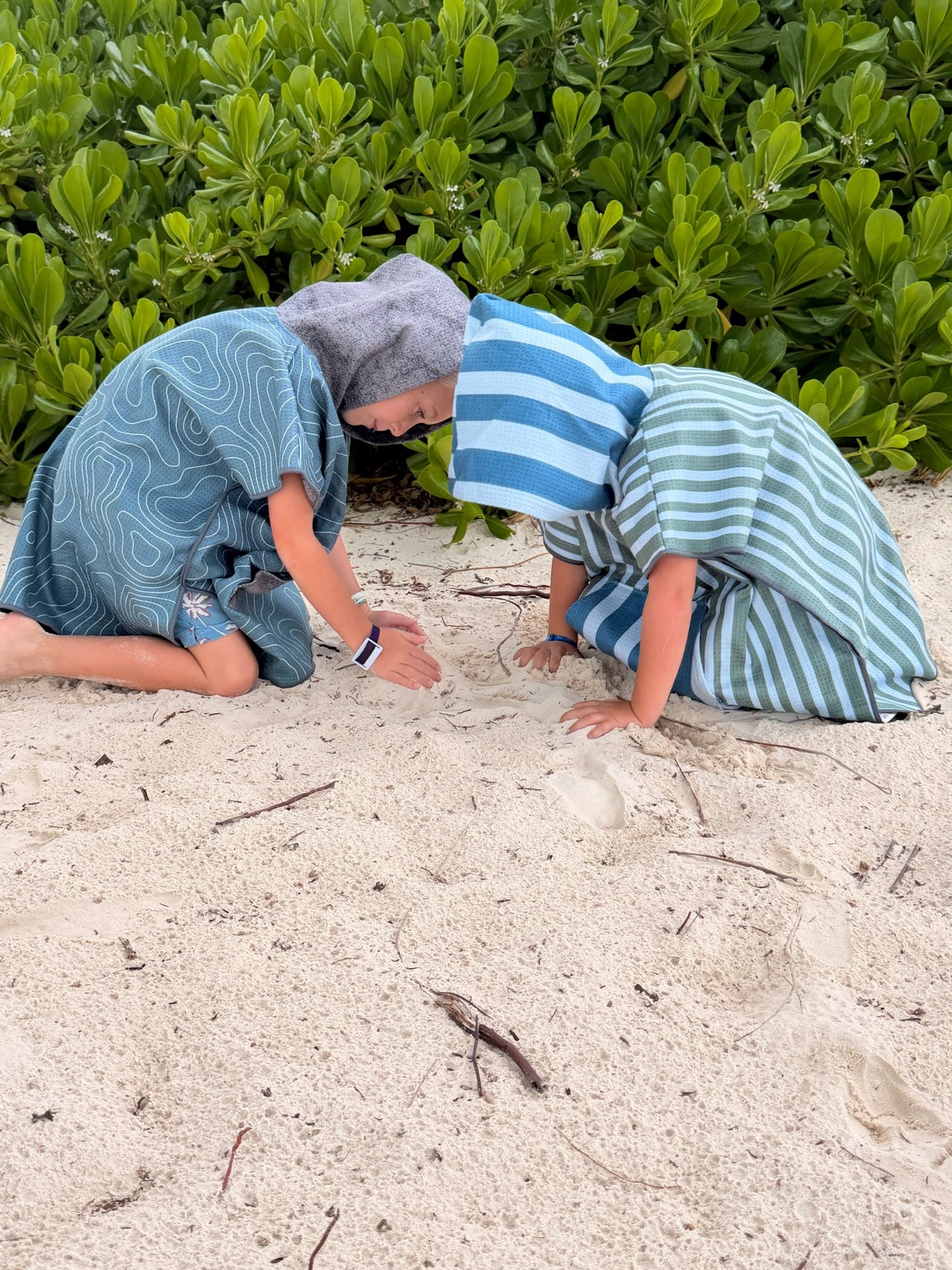 Fred: Reversible Poncho