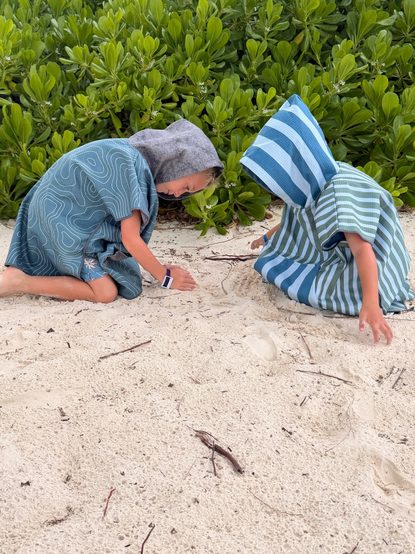 Shae: Reversible Poncho