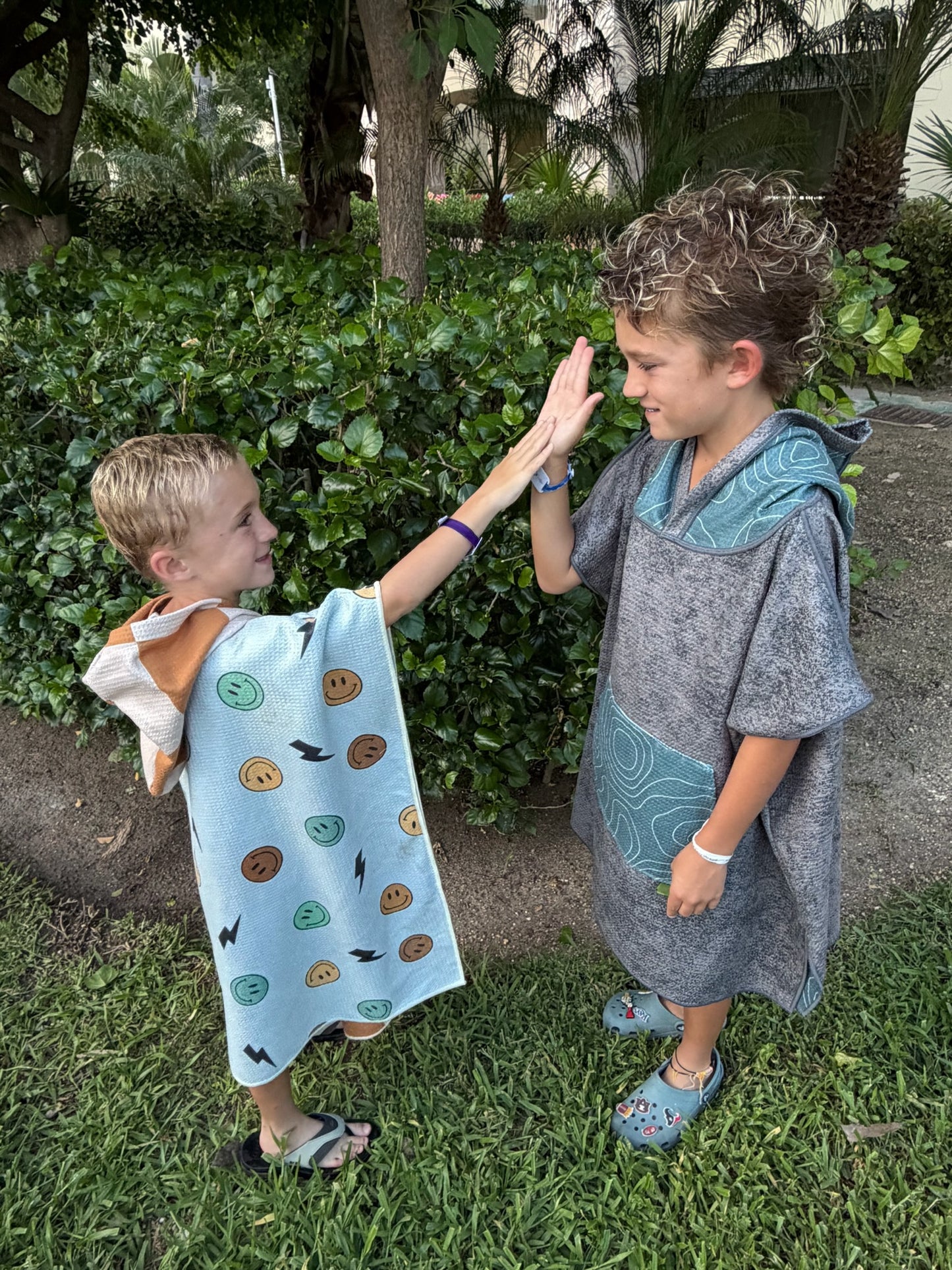 Shae: Reversible Poncho