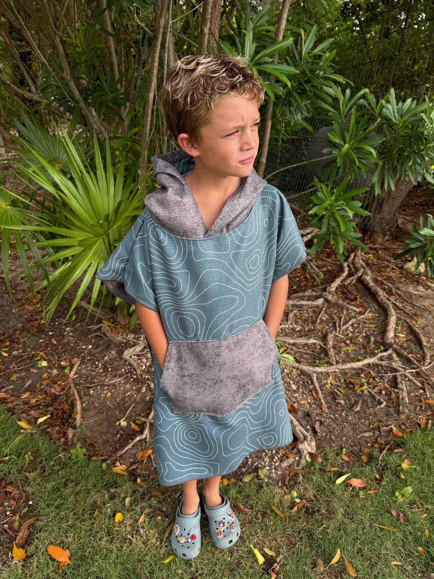 Shae: Reversible Poncho