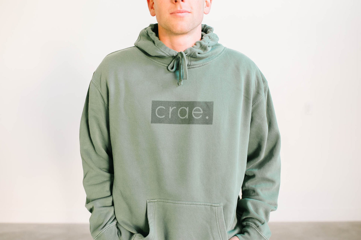 Hooded crae. Sweatshirt